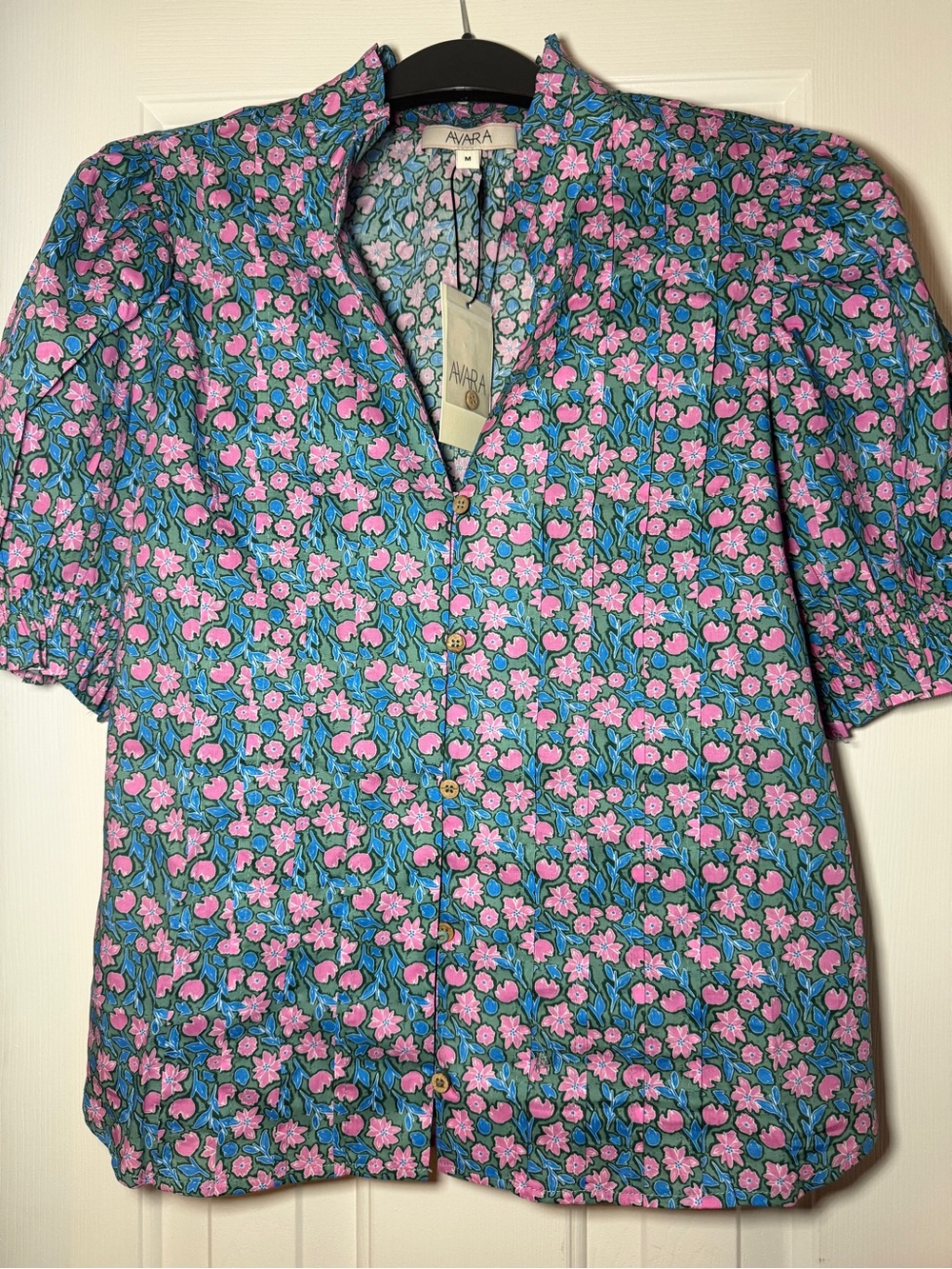 Avara Pink & Blue Floral Short-Sleeve Button Front Top NWT